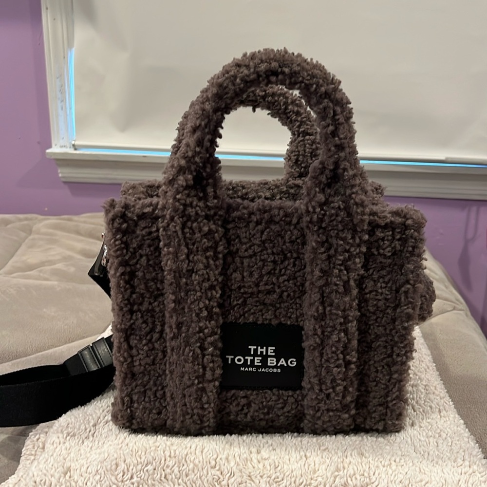 Marc Jacobs mini tote bag